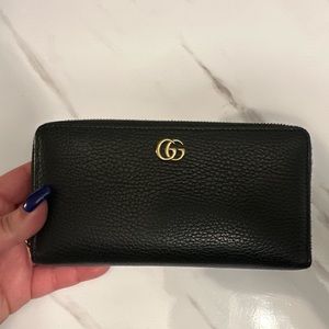 Gucci wallet